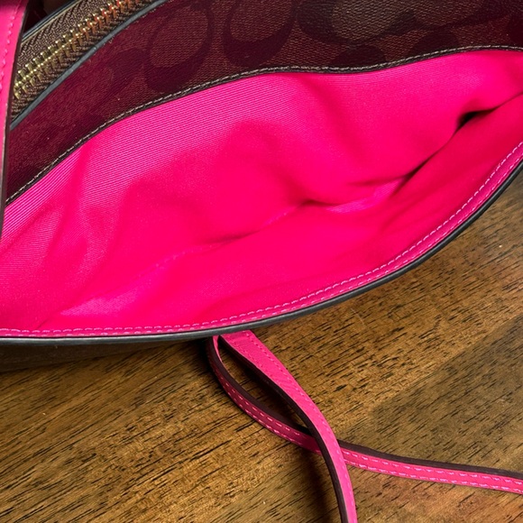 Coach East/West Pop Crossbody Bag - Picture 10 of 15